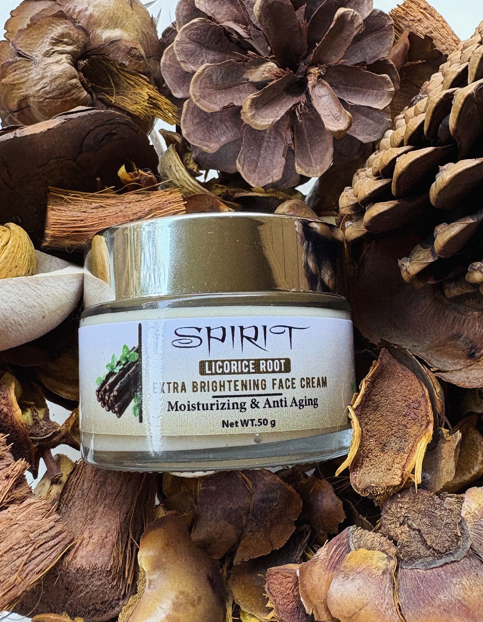 Licorice Root Extra Brightening Face  Cream